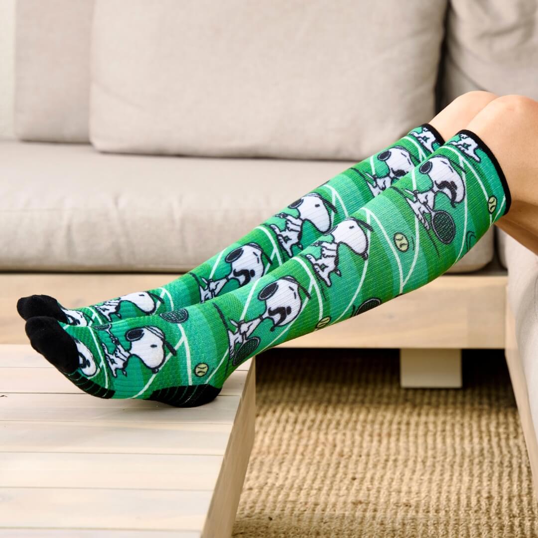 Snoopy Socks For Adults 12 15 Mmhg Compression Viasox 3151