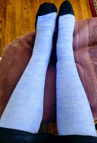 Connie S. - Viasox EasyStretch™