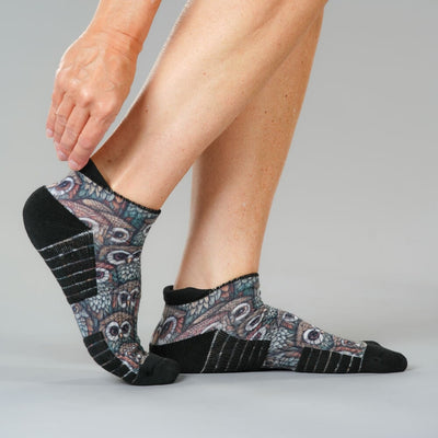 Wise Eyes Ankle Compression Socks