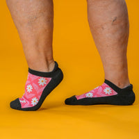 Viasox Coral Daisy Ankle Socks stretched display