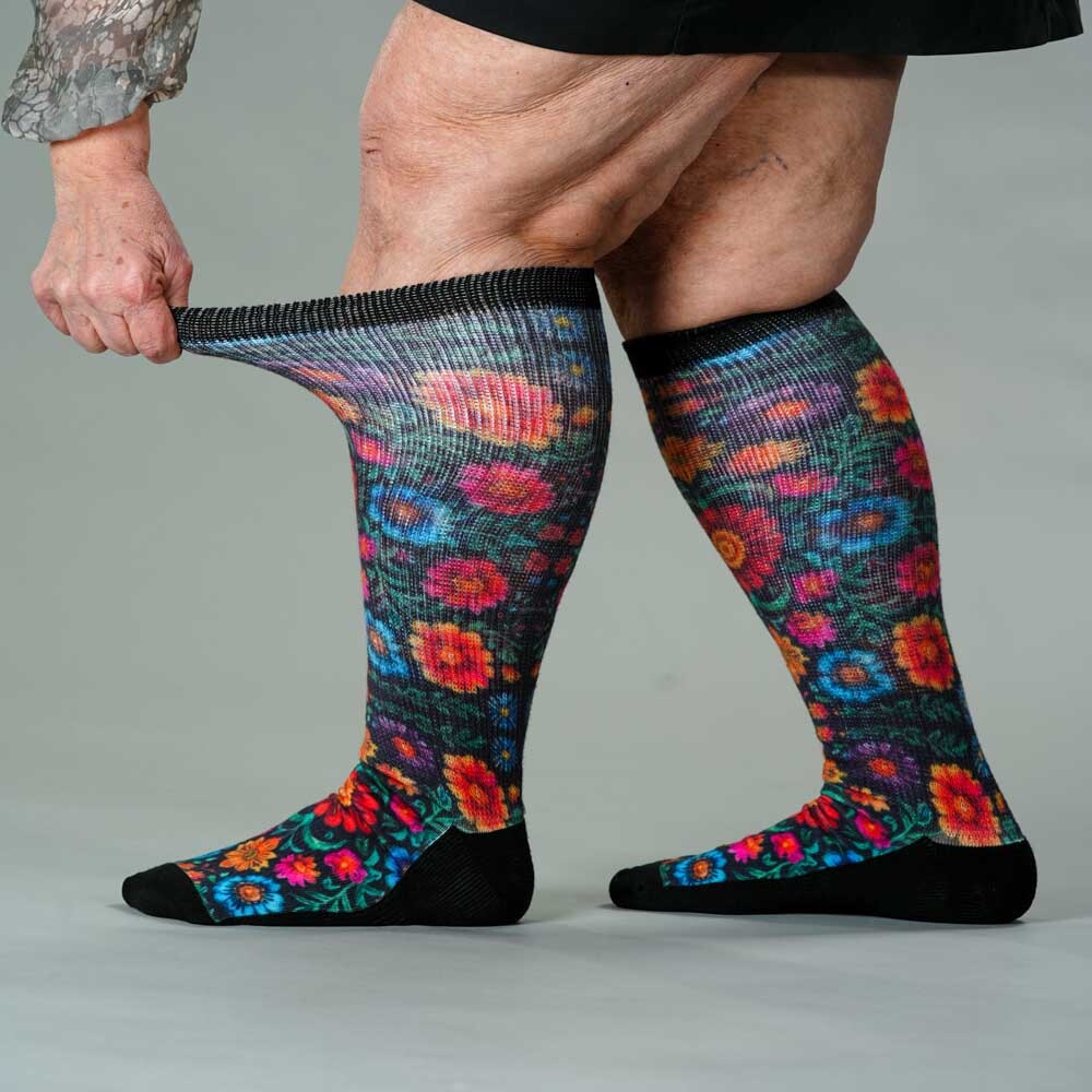 Viasox Cinco de Mayo EasyStretch Socks detail close-up