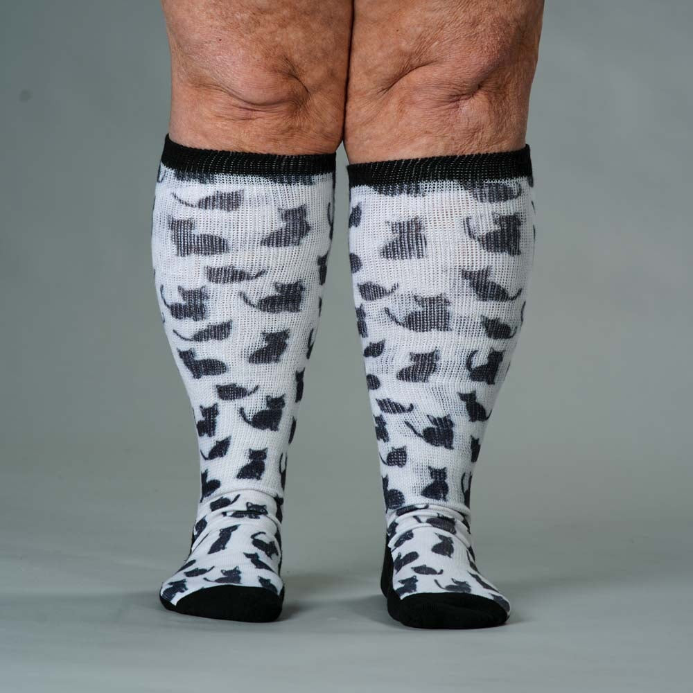 Viasox Cozy Cat EasyStretch™ Socks 5-Pack Bundle stretched display