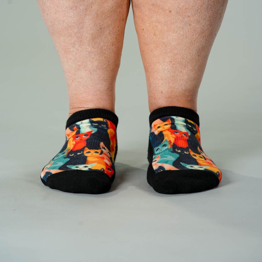 Viasox Cozy Cat Ankle Socks 5-Pack Bundle pair displayed