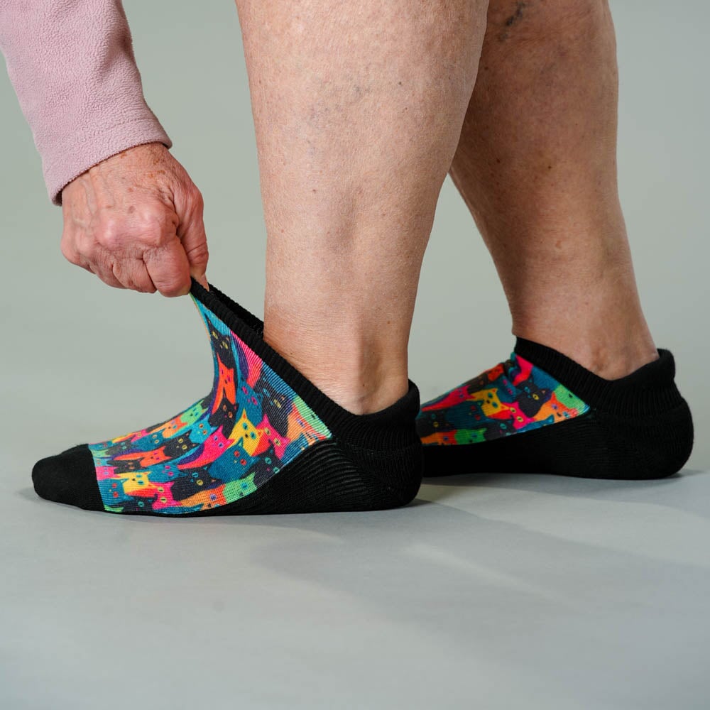 Viasox Kitty City Ankle Socks detail close-up