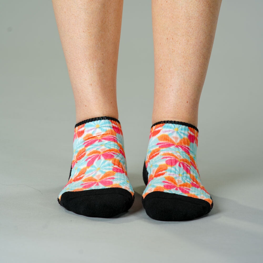 Viasox Retro Pastel Ankle Compression Socks 5-Pack Bundle stretched display