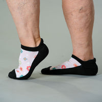Viasox Daisy Dots Ankle Socks stretched display