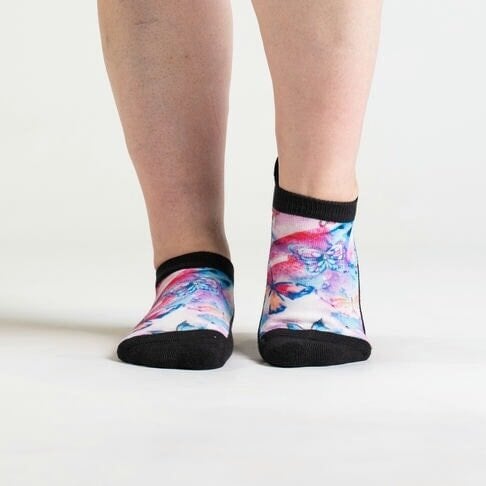 Butterfly ankle socks