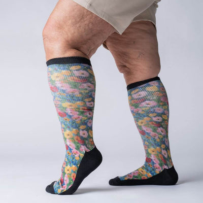 Viasox Wildflower EasyStretch™ Socks detail close-up