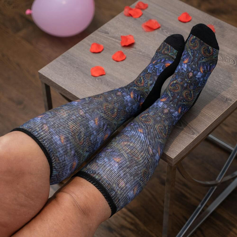 Iridescent Iris EasyStretch™ Socks