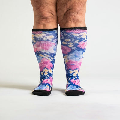 Viasox Floral EasyStretch™ Socks stretched display