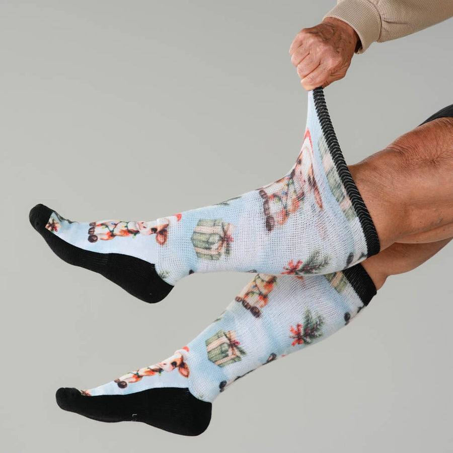 Merry Moo EasyStretch™ socks